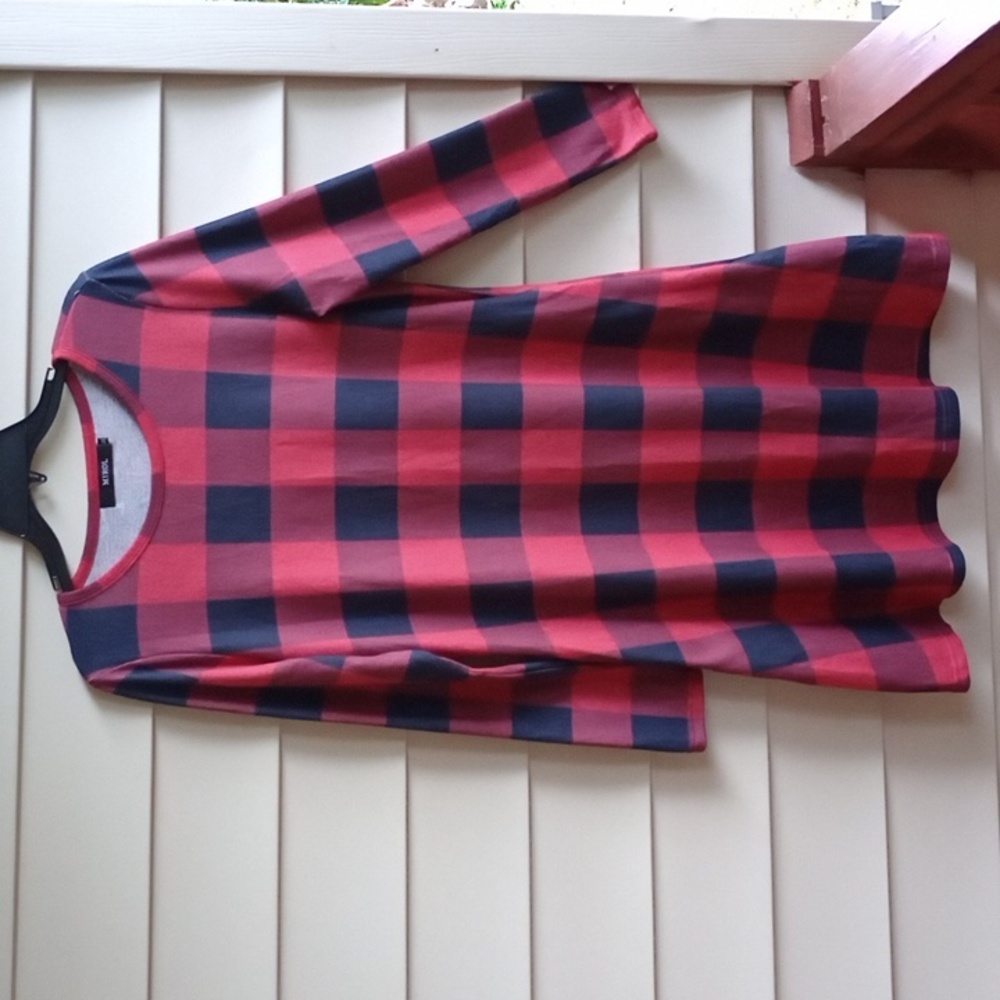 Vibrant‎ Checkered Long Sleeve Dress